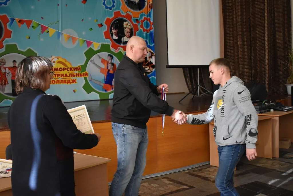 СПАРТАКИАДА ПО ЛЁГКОЙ АТЛЕТИКЕ СРЕДИ СТУДЕНТОВ ВСЕХ КУРСОВ
